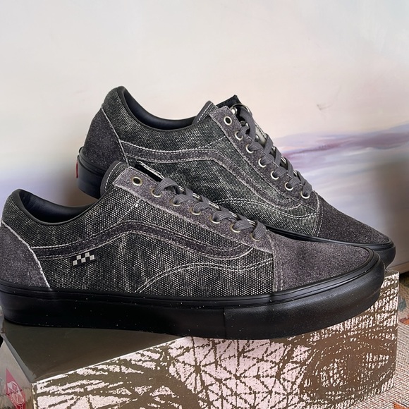 Vans Men’s Skate Old Skool 
Quasi Asphalt
VN0A5FCB107
Sneakers - Picture 9 of 16